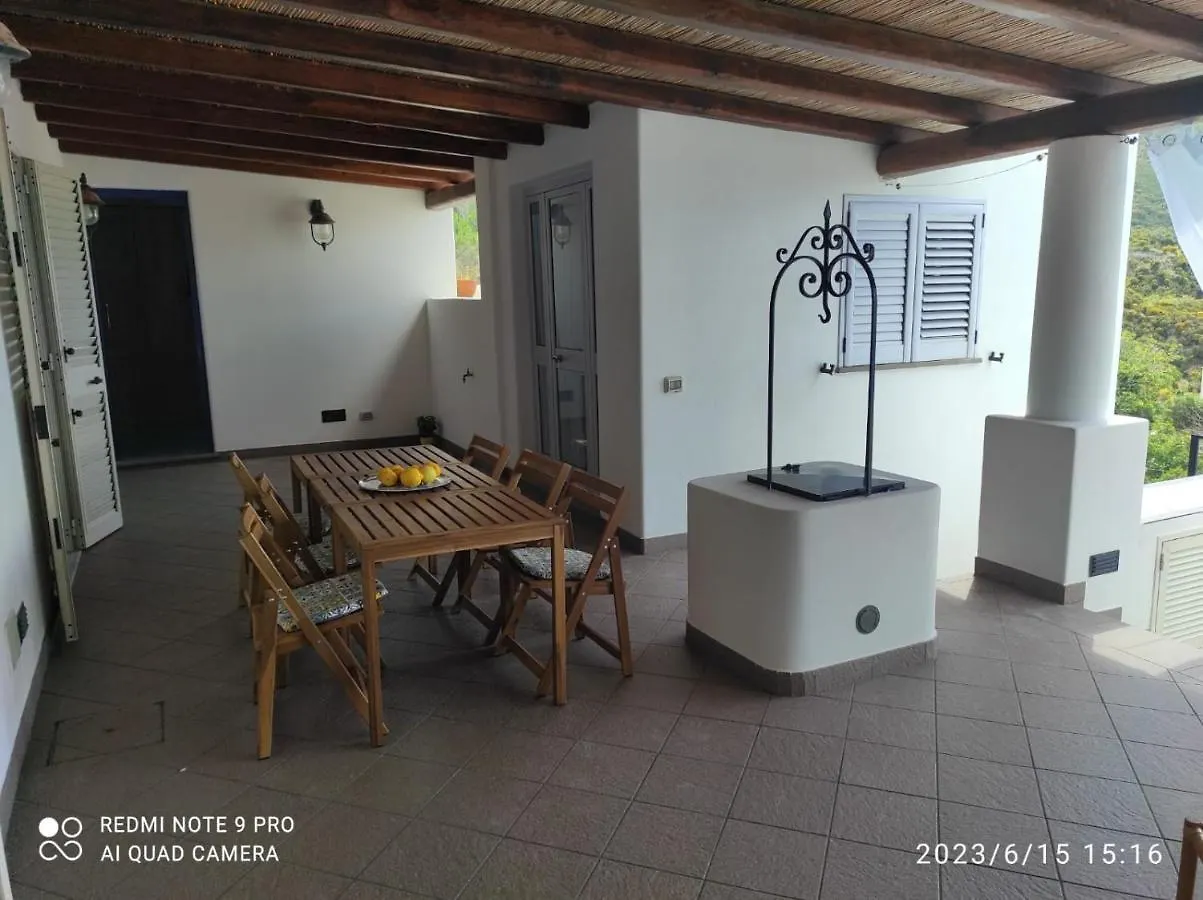 Appartamento Rocche Rosse Acquacalda