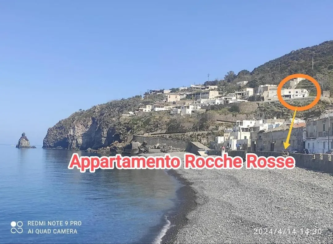 Appartamento Rocche Rosse Acquacalda Italy